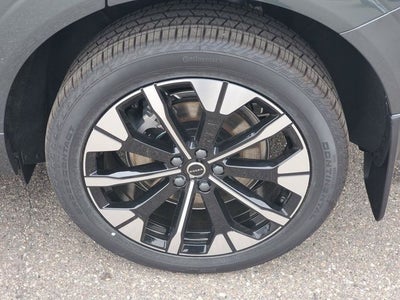 2026 Volvo XC60 Plug-In Hybrid T8 Plus