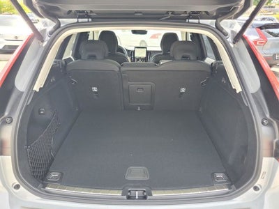 2026 Volvo XC60 Plug-In Hybrid T8 Plus
