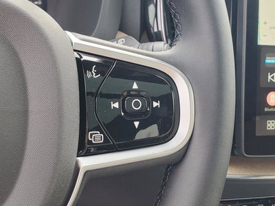 2026 Volvo XC60 Plug-In Hybrid T8 Plus