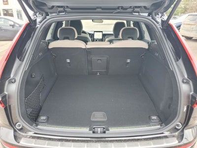 2026 Volvo XC60 Plug-In Hybrid T8 Plus