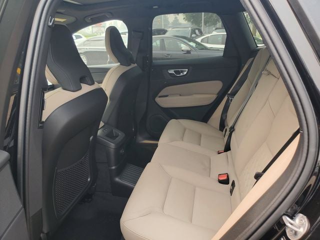 2026 Volvo XC60 Plug-In Hybrid T8 Plus