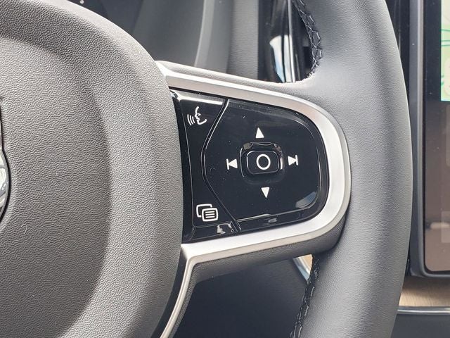 2026 Volvo XC60 Plug-In Hybrid T8 Plus