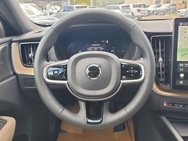 2026 Volvo XC60 Plug-In Hybrid T8 Plus