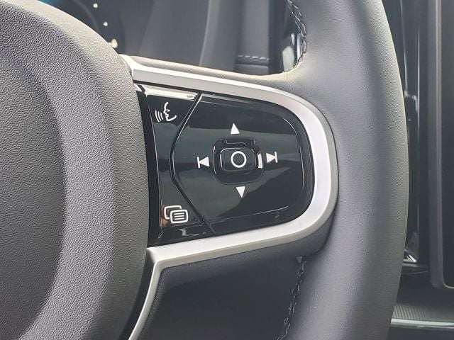 2026 Volvo XC60 Plug-In Hybrid T8 Ultra Black Edition