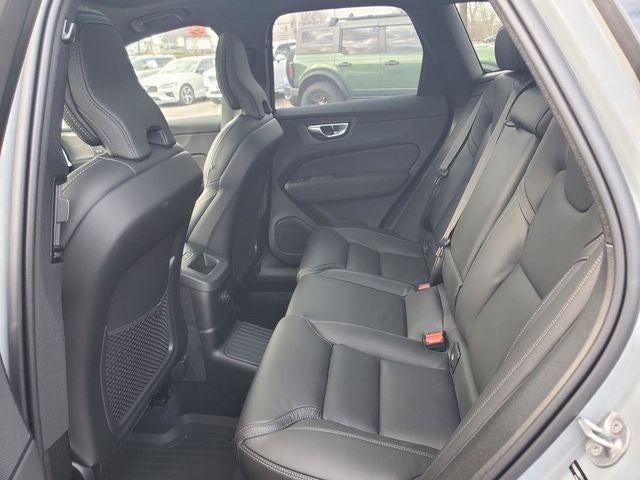 2026 Volvo XC60 Plug-In Hybrid T8 Ultra Black Edition