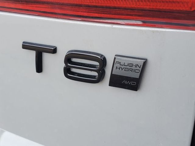 2026 Volvo XC60 Plug-In Hybrid T8 Ultra Black Edition