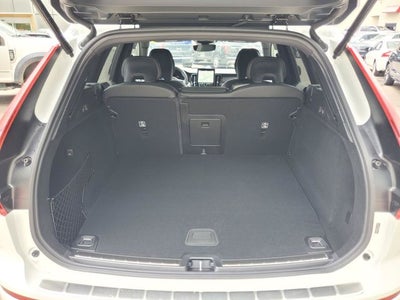 2026 Volvo XC60 Plug-In Hybrid T8 Ultra Black Edition