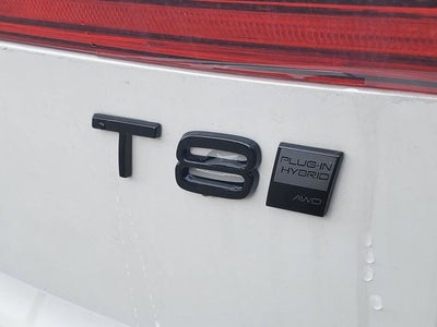 2026 Volvo XC60 Plug-In Hybrid T8 Ultra Black Edition