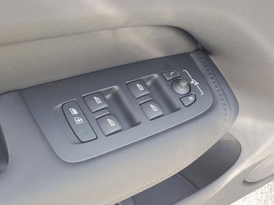 2026 Volvo XC60 Plug-In Hybrid T8 Ultra Black Edition