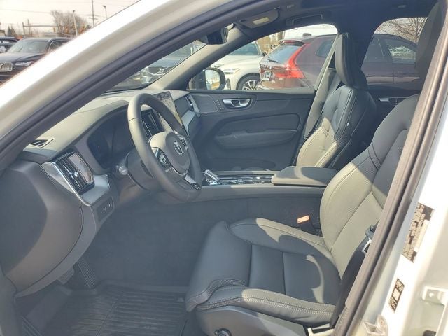 2026 Volvo XC60 Plug-In Hybrid T8 Ultra Black Edition