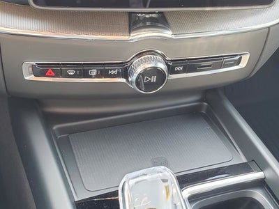 2026 Volvo XC60 Plug-In Hybrid T8 Ultra Black Edition