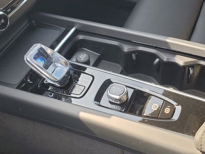 2026 Volvo XC60 Plug-In Hybrid T8 Ultra Black Edition