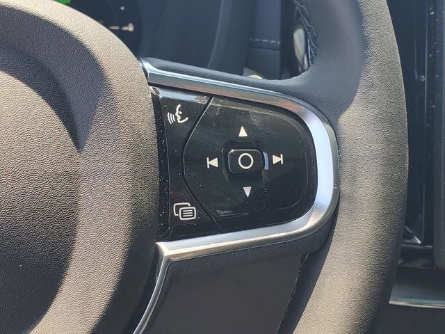 2026 Volvo XC60 Plug-In Hybrid T8 Ultra Black Edition