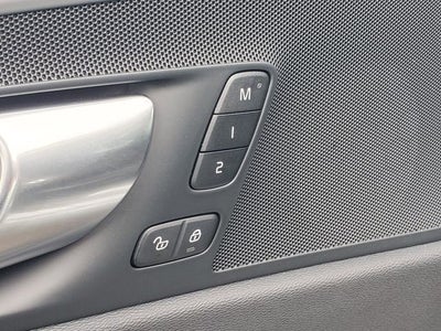 2026 Volvo XC60 Plug-In Hybrid T8 Core