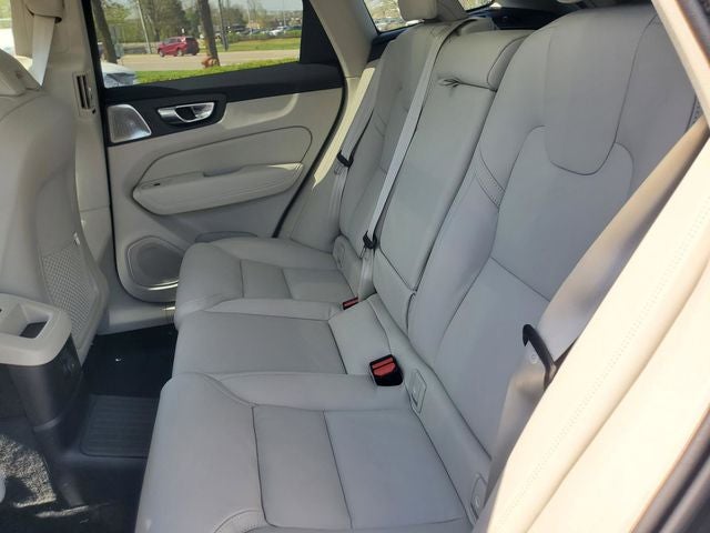 2026 Volvo XC60 Plug-In Hybrid T8 Ultra
