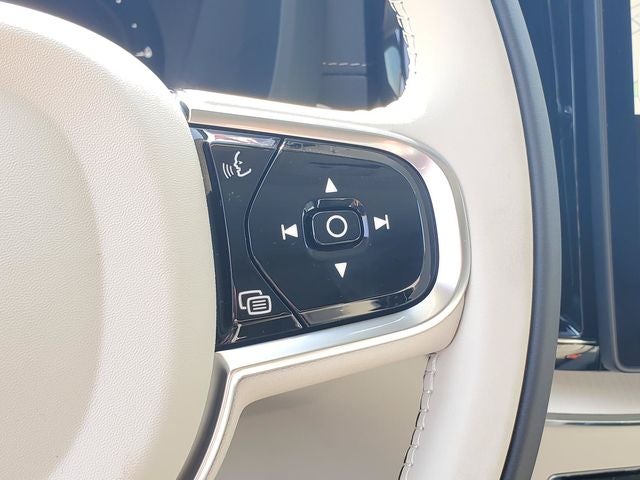 2026 Volvo XC60 Plug-In Hybrid T8 Ultra
