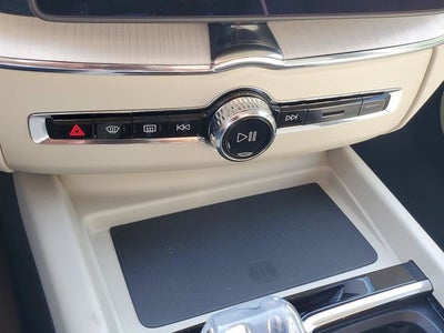 2026 Volvo XC60 Plug-In Hybrid T8 Ultra