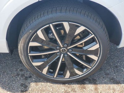 2026 Volvo XC60 Plug-In Hybrid T8 Ultra