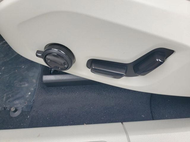 2026 Volvo XC60 Plug-In Hybrid T8 Ultra