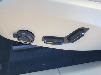 2026 Volvo XC60 Plug-In Hybrid T8 Ultra