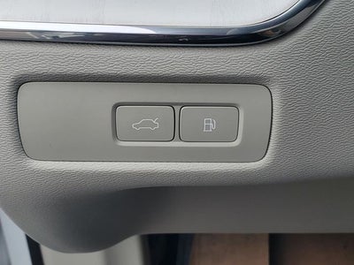 2026 Volvo XC60 Plug-In Hybrid T8 Ultra
