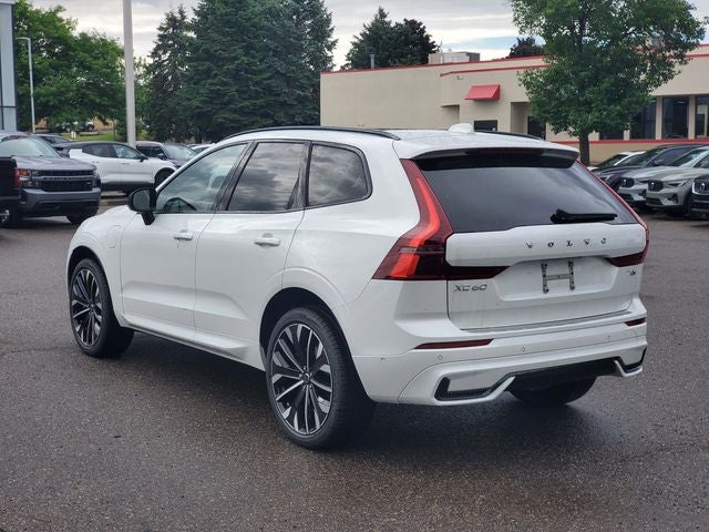 2026 Volvo XC60 Plug-In Hybrid T8 Ultra