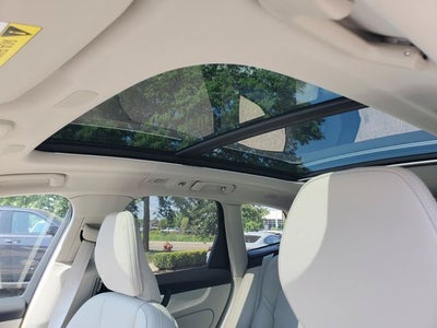 2026 Volvo XC60 Plug-In Hybrid T8 Ultra