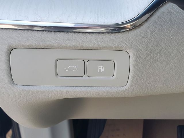 2026 Volvo XC60 Plug-In Hybrid T8 Ultra