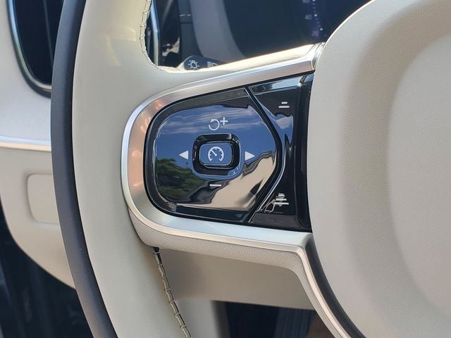 2026 Volvo XC60 Plug-In Hybrid T8 Ultra