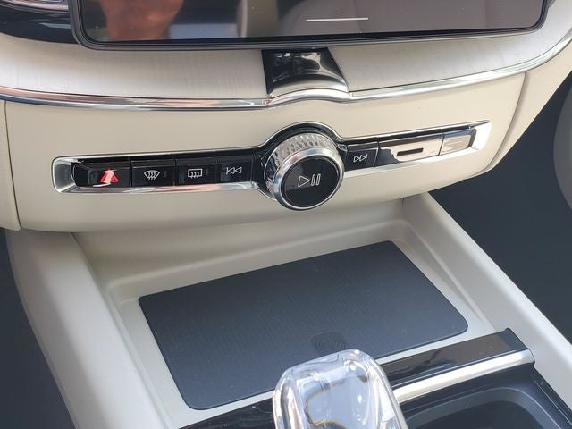 2026 Volvo XC60 Plug-In Hybrid T8 Ultra