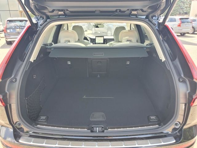 2026 Volvo XC60 Plug-In Hybrid T8 Ultra
