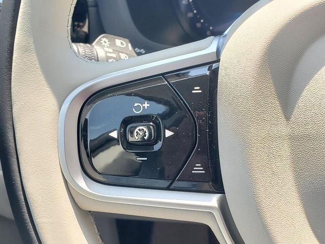 2026 Volvo XC60 Plug-In Hybrid T8 Ultra