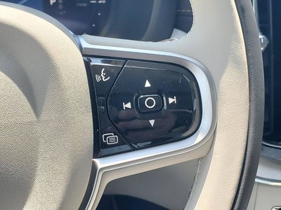 2026 Volvo XC60 Plug-In Hybrid T8 Ultra