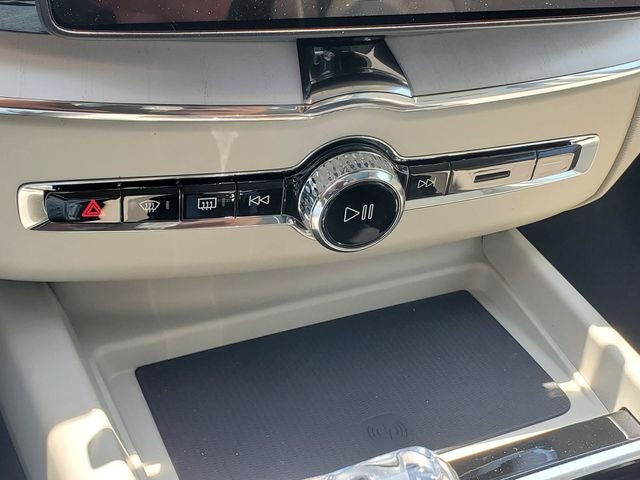 2026 Volvo XC60 Plug-In Hybrid T8 Ultra
