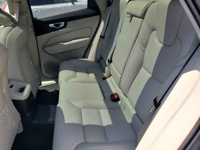 2026 Volvo XC60 Plug-In Hybrid T8 Ultra