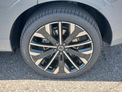 2026 Volvo XC60 Plug-In Hybrid T8 Ultra