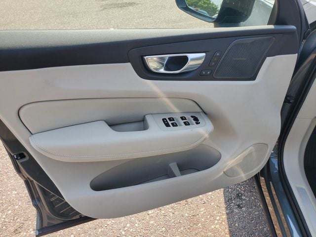 2026 Volvo XC60 Plug-In Hybrid T8 Ultra