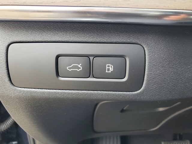 2027 Volvo XC90 Plug-In Hybrid T8 Plus 7 Passenger