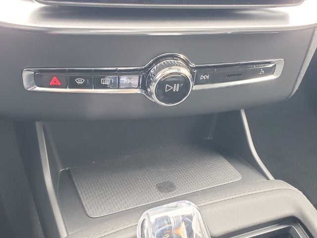 2027 Volvo XC90 Plug-In Hybrid T8 Plus 7 Passenger