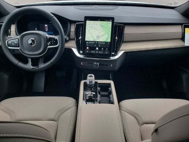 2027 Volvo XC90 T8 Plus 7-Seater