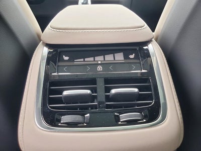 2027 Volvo XC90 T8 Plus 7-Seater