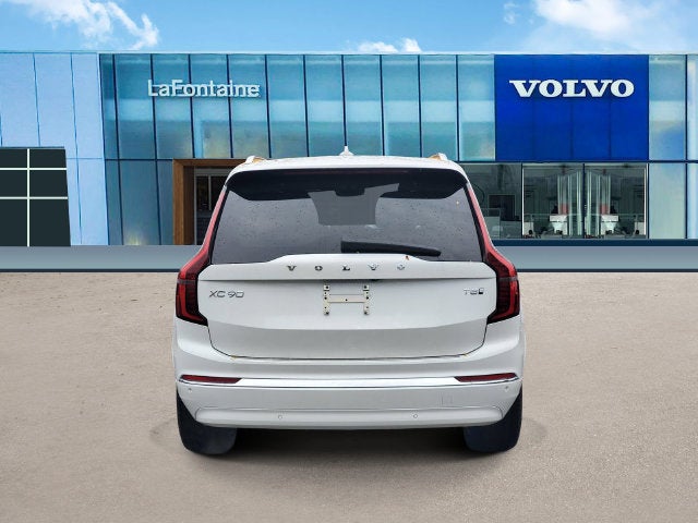 2027 Volvo XC90 T8 Plus 7-Seater
