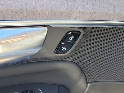 2027 Volvo XC90 Ultra