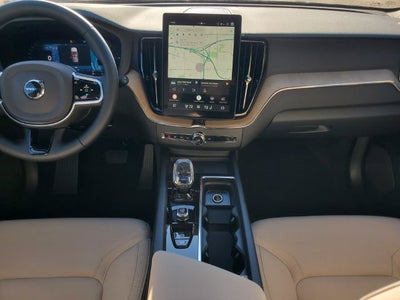 2027 Volvo XC60 T8 Plus