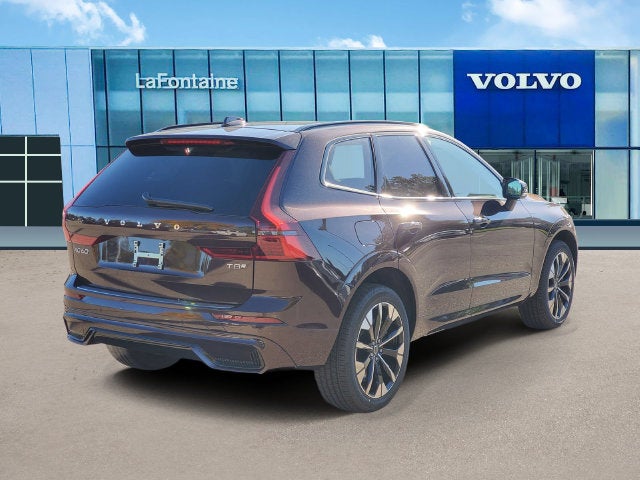 2027 Volvo XC60 T8 Plus