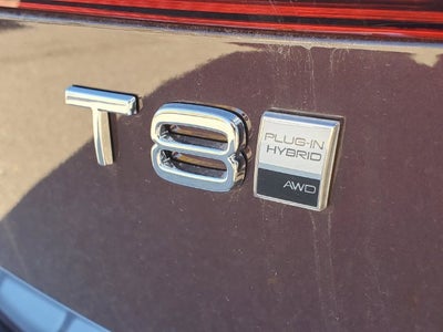2027 Volvo XC60 T8 Plus