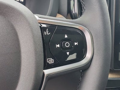 2027 Volvo XC60 T8 Plus