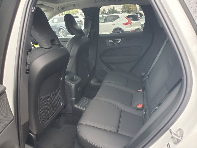 2027 Volvo XC60 T8 Plus