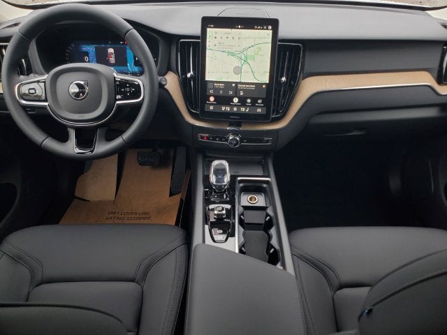 2027 Volvo XC60 T8 Plus