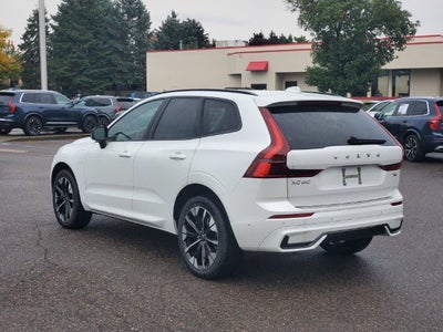 2027 Volvo XC60 T8 Plus